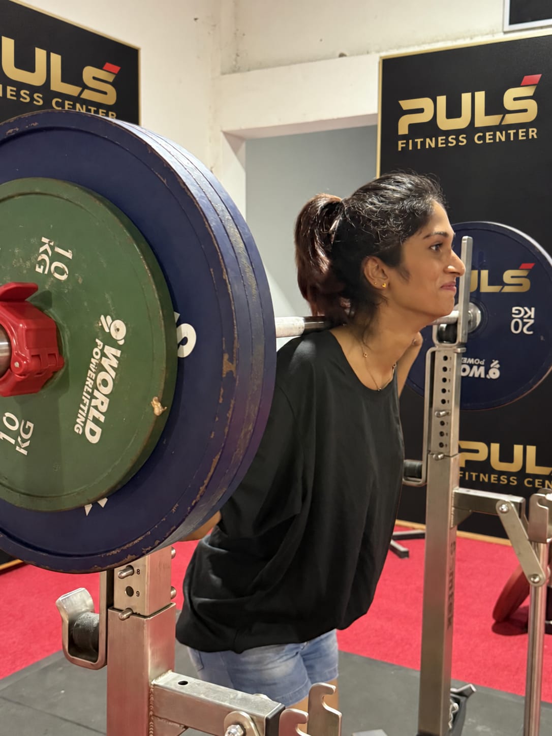 PULS gym equipment floor